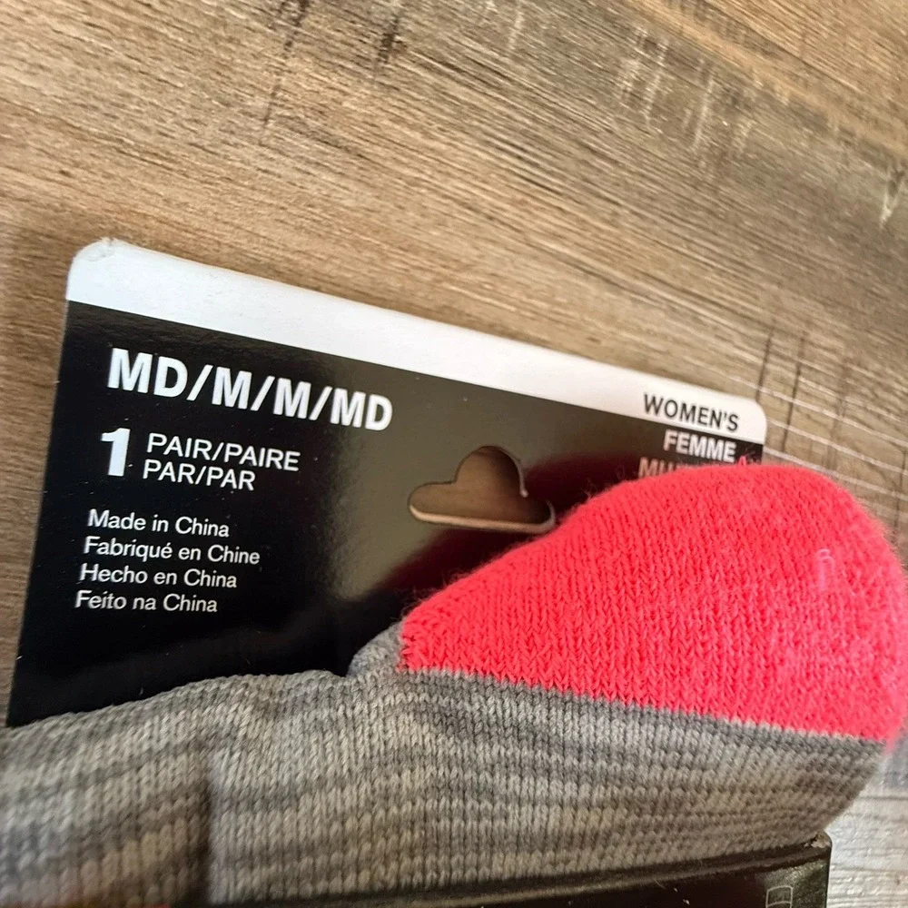 UNDER ARMOUR Breast Cancer Awareness Socks UA Power In Pink Sz M